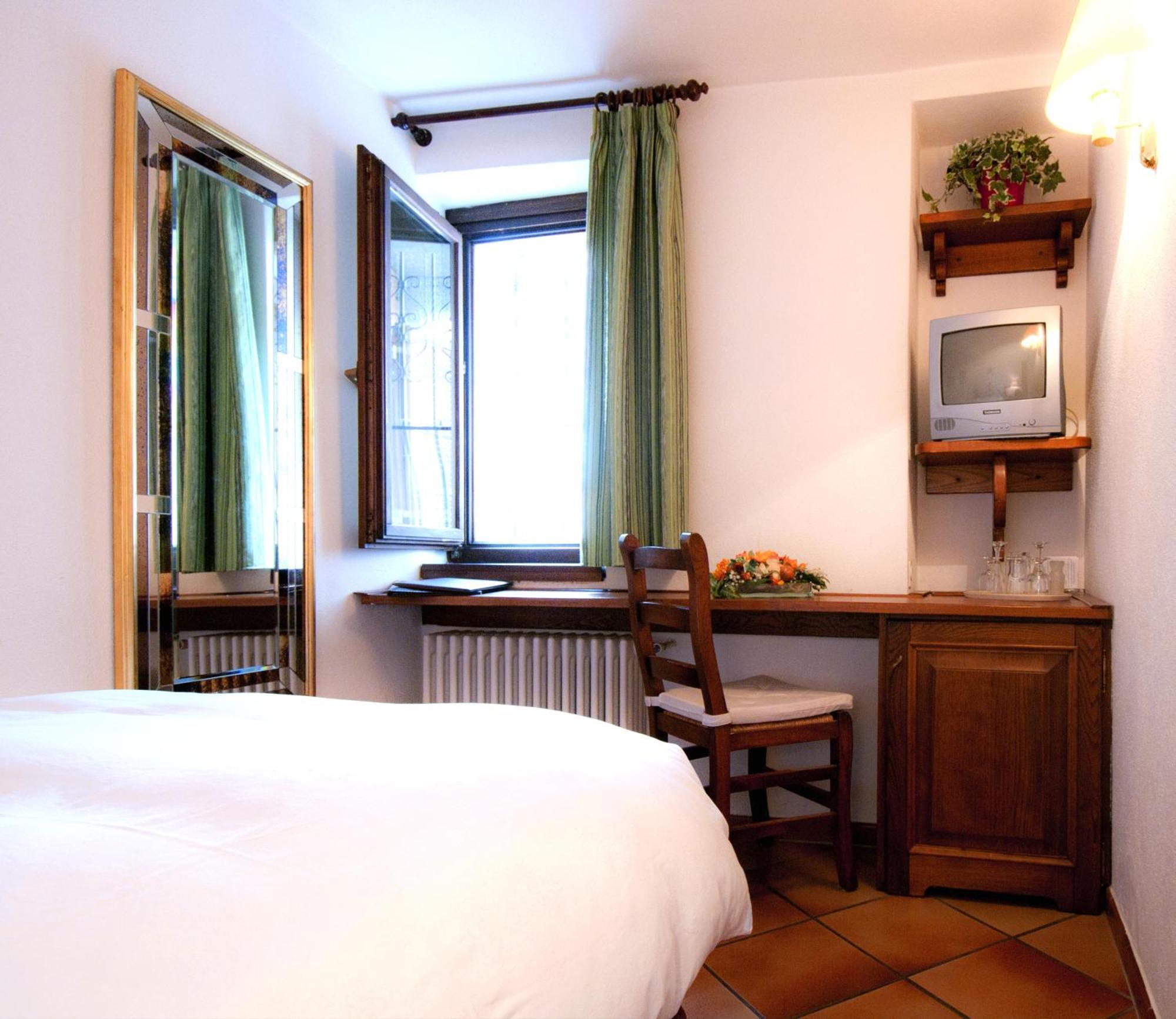 Albergo Ristorante Della Posta Morcote Eksteriør billede