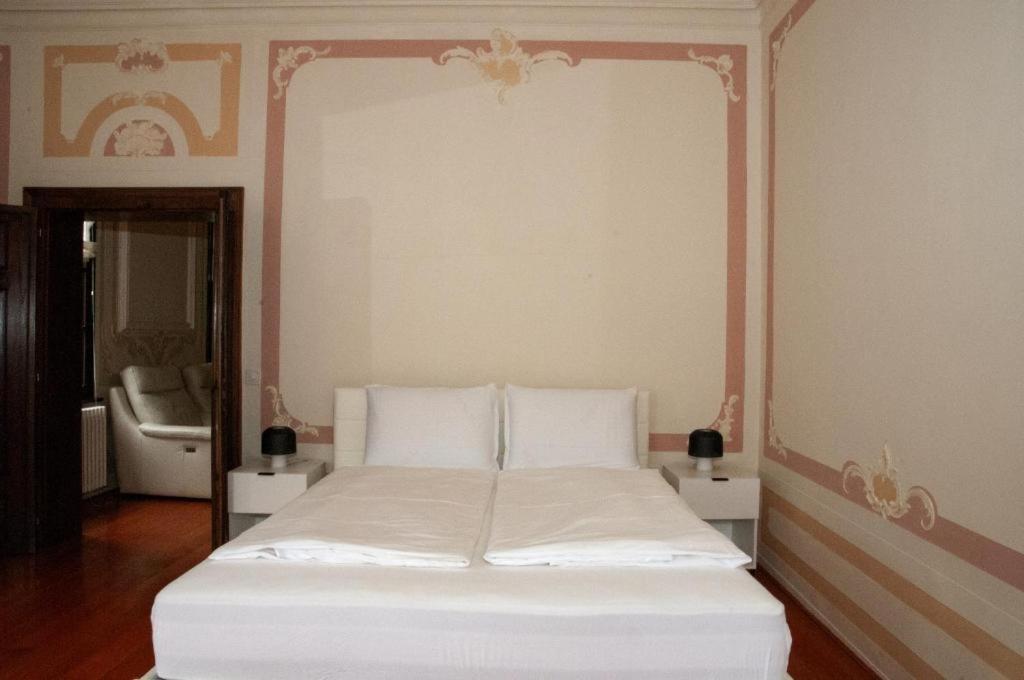 Albergo Ristorante Della Posta Morcote Eksteriør billede